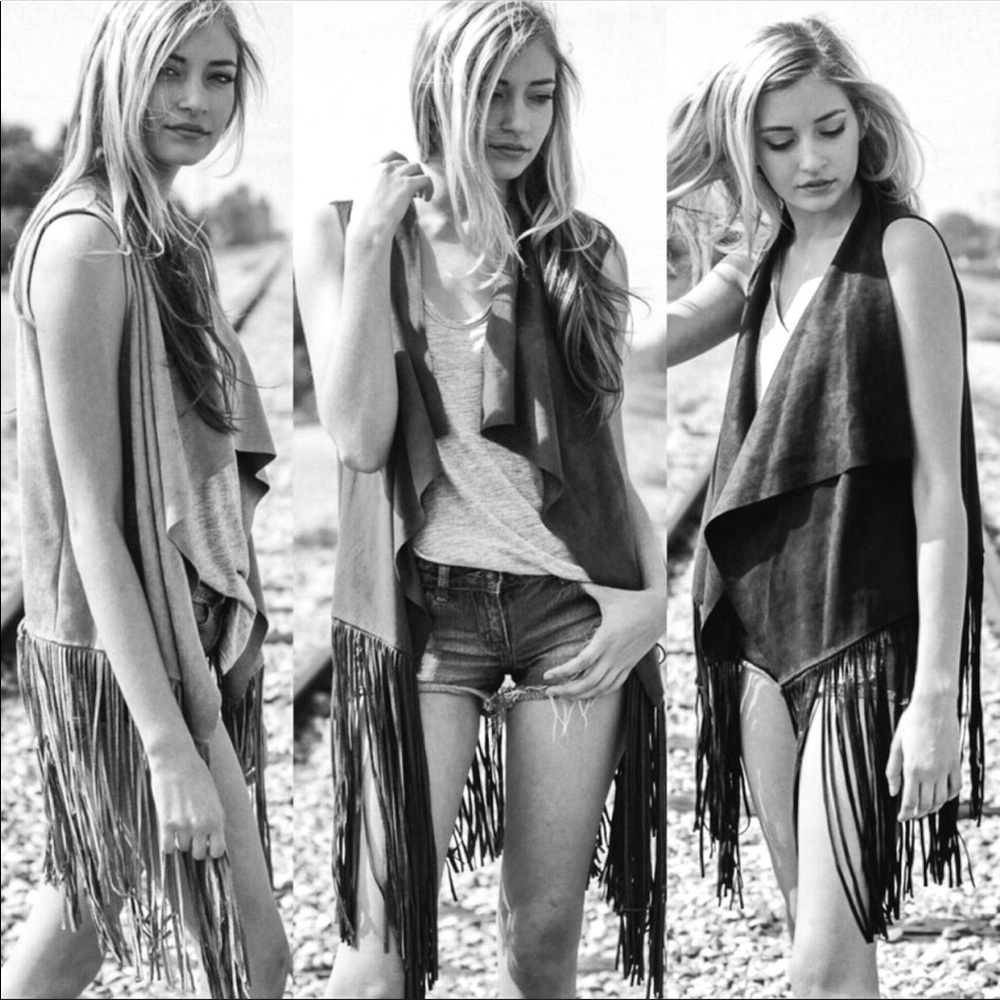 the Madison - VEGAN Black fringe suede vest ♥︎